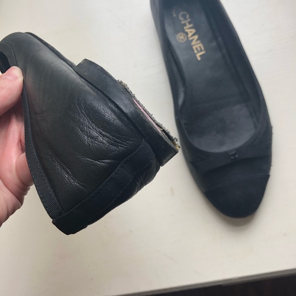 CHANEL Shoes Black Chanel Flats Size 39 Poshmark